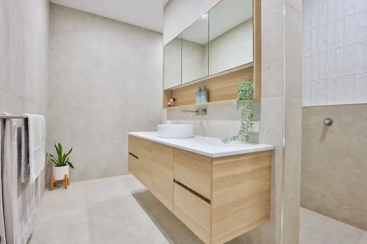 Sixth view of Homely house listing, 6 Voullaire Drive, Red Cliffs VIC 3496