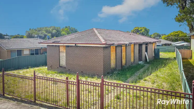 42 Derwent Drive, Long Gully VIC 3550