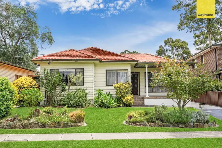9 Bombala Street, Pendle Hill NSW 2145