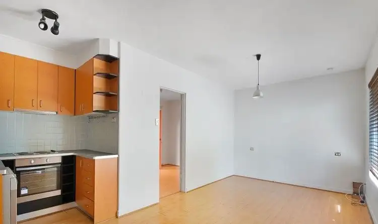 Main view of Homely apartment listing, 5/6 Kemp Street, Thornbury VIC 3071