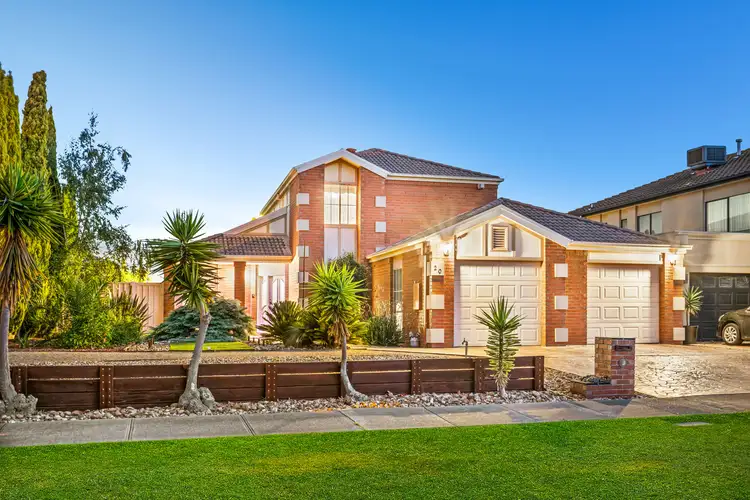 20 Cambridge Crescent, Taylors Lakes VIC 3038