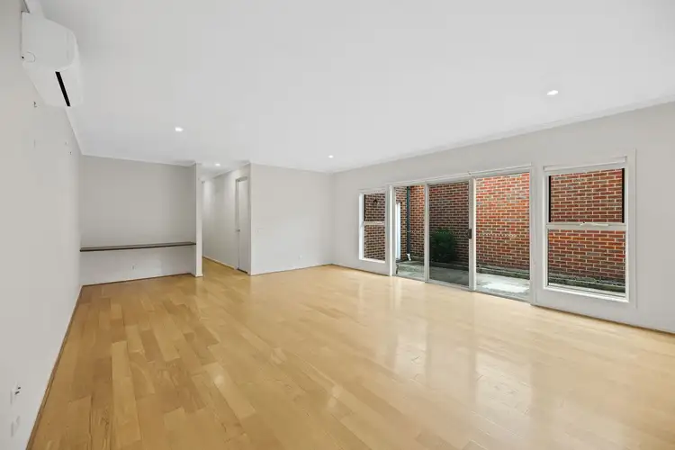 Fourth view of Homely house listing, 30 Edgeware Close, Pakenham VIC 3810