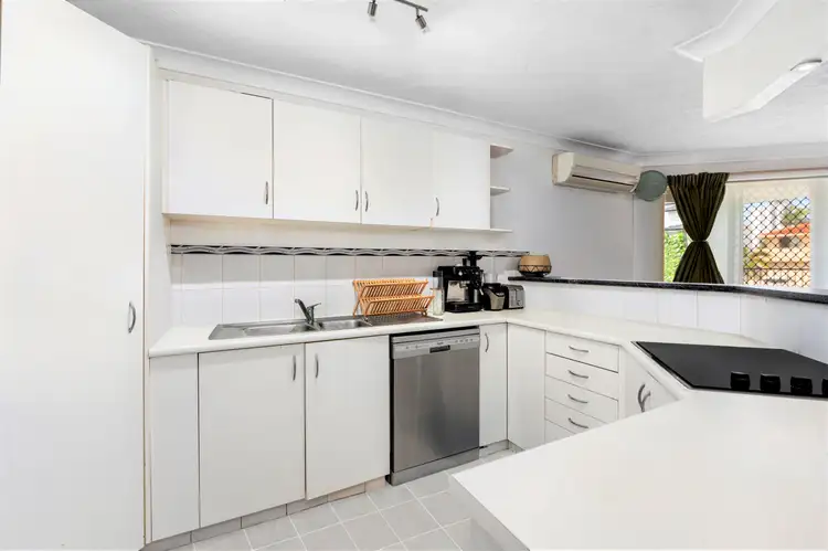 Third view of Homely apartment listing, 4/68 Stanhill Drive, Chevron Island QLD 4217