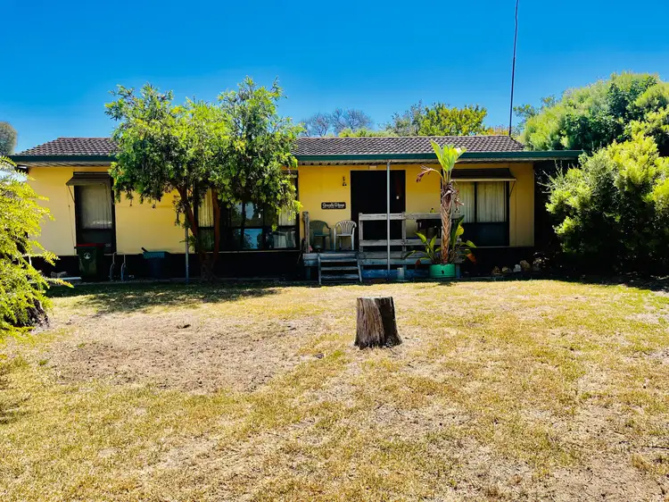 18 Greenly Avenue, Coffin Bay SA 5607
