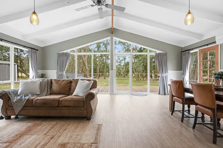 119 Feeneys Lane, Benloch VIC 3435
