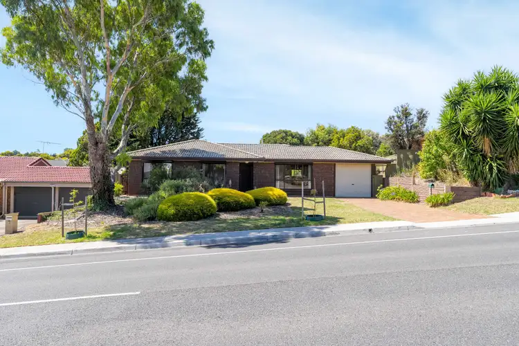 82 Barramundi Drive, Hallett Cove SA 5158