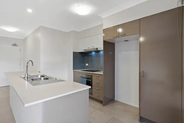 Third view of Homely apartment listing, 4/2242 Logan Road, Upper Mount Gravatt QLD 4122