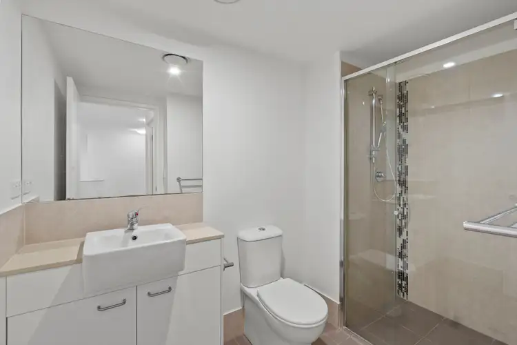 Fifth view of Homely apartment listing, 4/2242 Logan Road, Upper Mount Gravatt QLD 4122