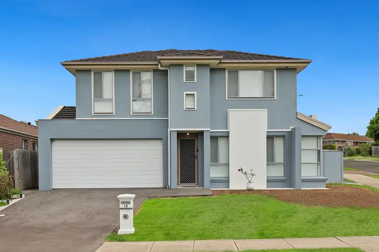 18 Hampshire Boulevard, Spring Farm NSW 2570