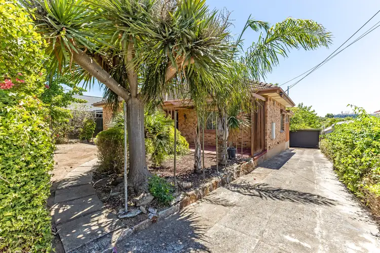 4 Henrietta Street, Prospect SA 5082
