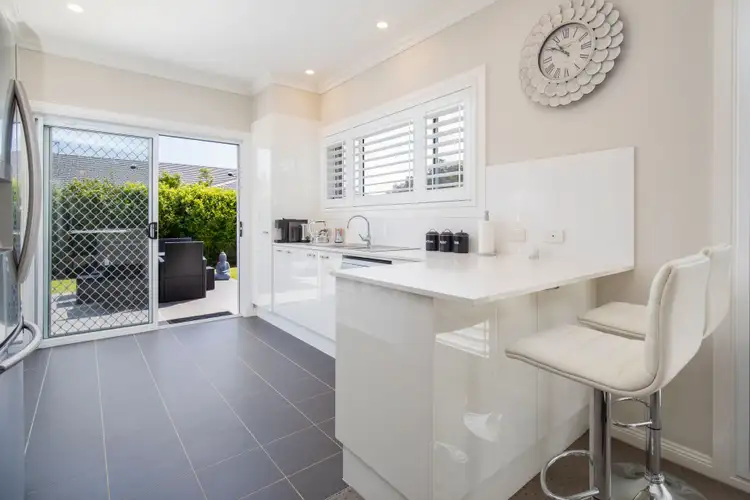 Fourth view of Homely house listing, 2 Oriole Place, Fullerton Cove NSW 2318