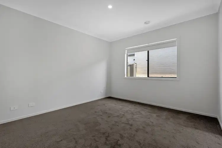 Seventh view of Homely house listing, 23 Margot Circuit, Kalkallo VIC 3064