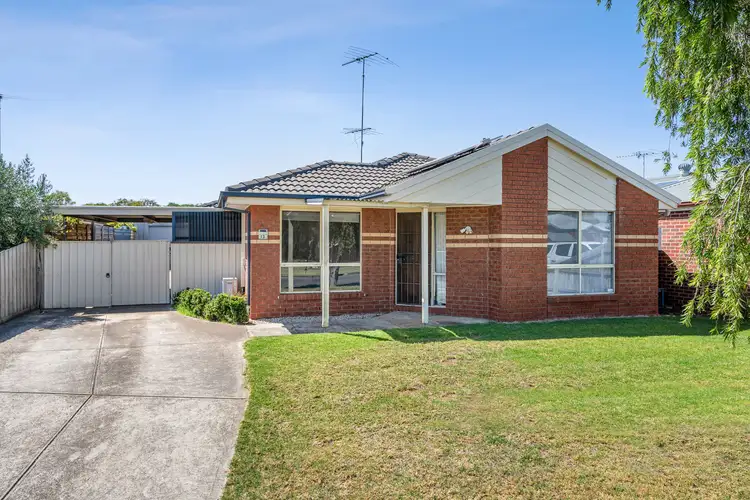 13 Blackbird Circuit, Lara VIC 3212