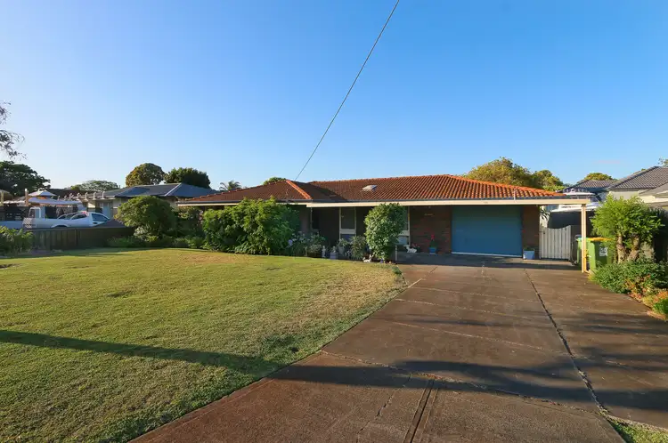 Second view of Homely house listing, 14 Hutchings Way, Kardinya WA 6163