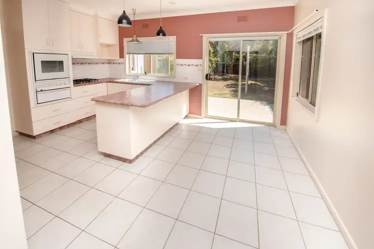 Fifth view of Homely house listing, 4 Gray Street, Swan Hill VIC 3585