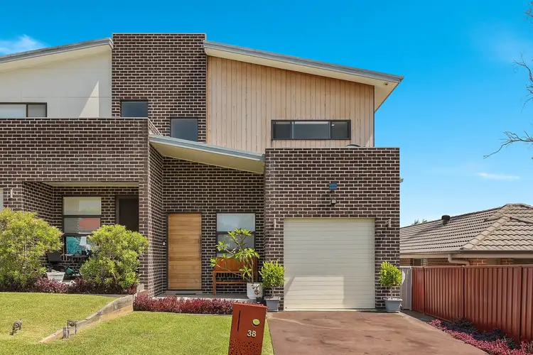 38 Leicester Street, Leumeah NSW 2560