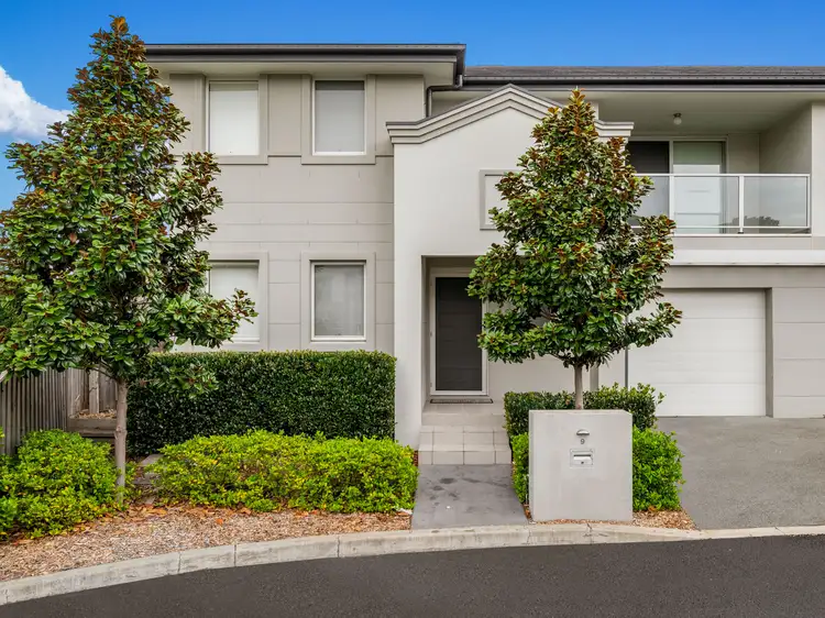 9 Highland Close, Macquarie Links NSW 2565