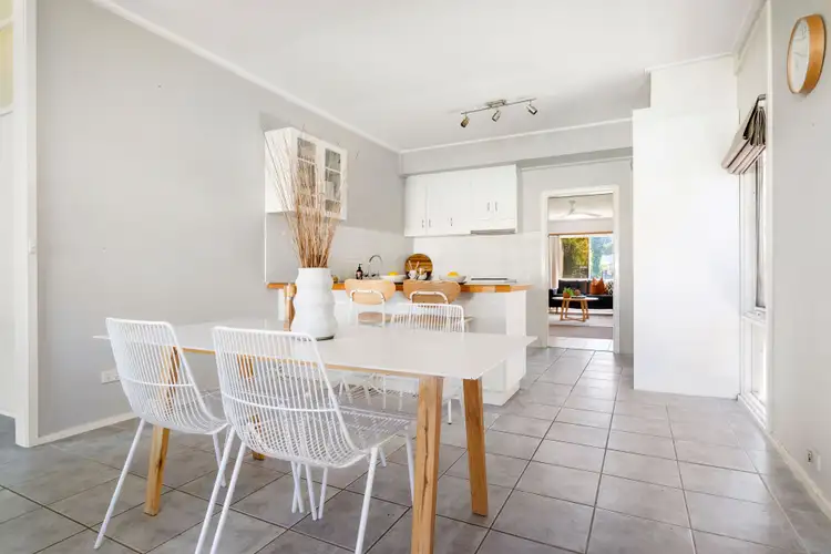 Sixth view of Homely house listing, 370 Parkland Crescent, Lavington NSW 2641