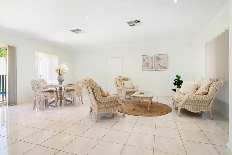 Fifth view of Homely house listing, 8 Rixon Place, Glenroy NSW 2640