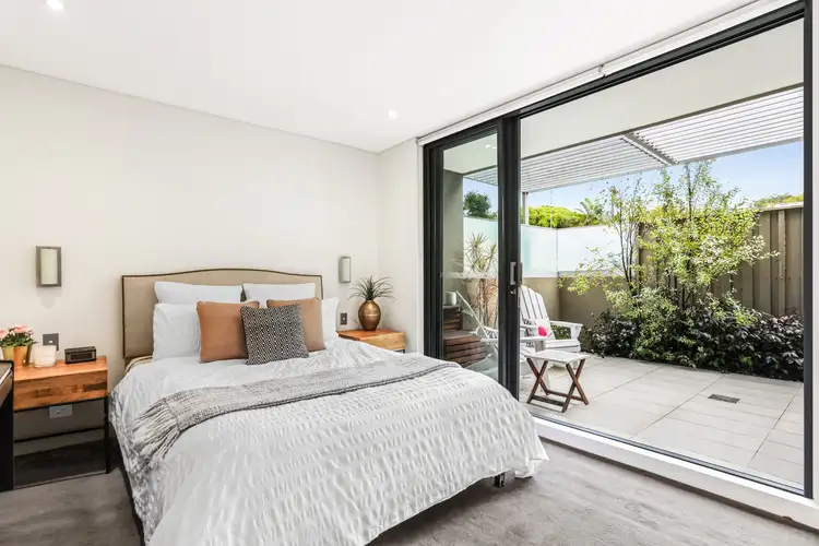 Main view of Homely unit listing, 6/40 Hall Street, Bondi Beach NSW 2026