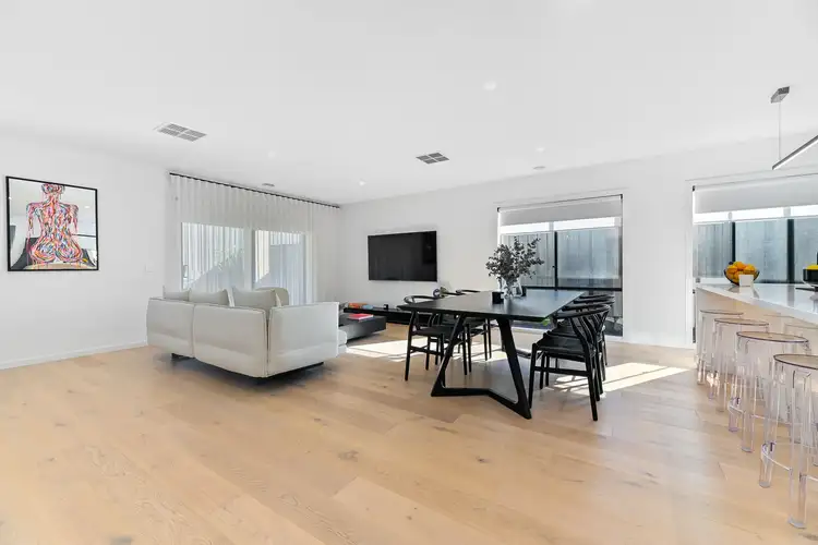 Fifth view of Homely house listing, 8 Stonehenge Place, Berwick VIC 3806