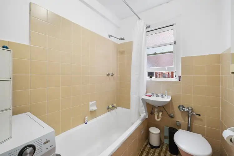 Fifth view of Homely apartment listing, 9/17 St Neot Avenue, Potts Point NSW 2011