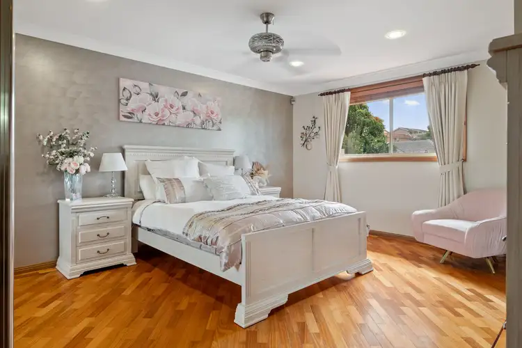 Sixth view of Homely house listing, 8 Kinchega Place, Bow Bowing NSW 2566
