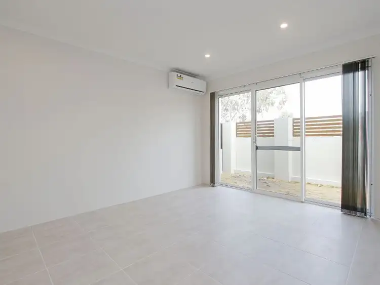 Seventh view of Homely apartment listing, 1/2 Wallace Street, Belmont WA 6104