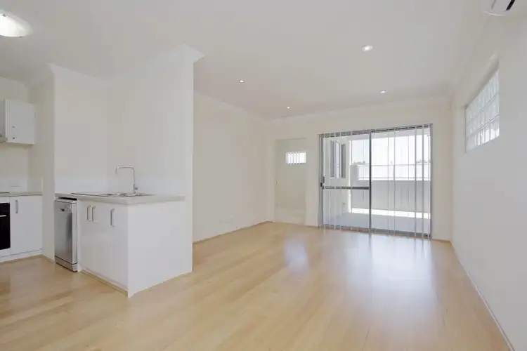 10/61 Hardey Road, Belmont WA 6104