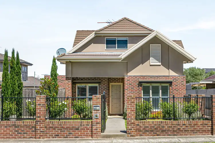Main view of Homely townhouse listing, 1/29 Snell Grove, Pascoe Vale VIC 3044