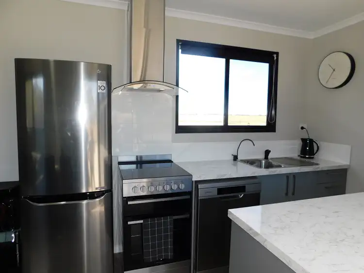 Fifth view of Homely house listing, 15 Oatmill Road, Bordertown SA 5268
