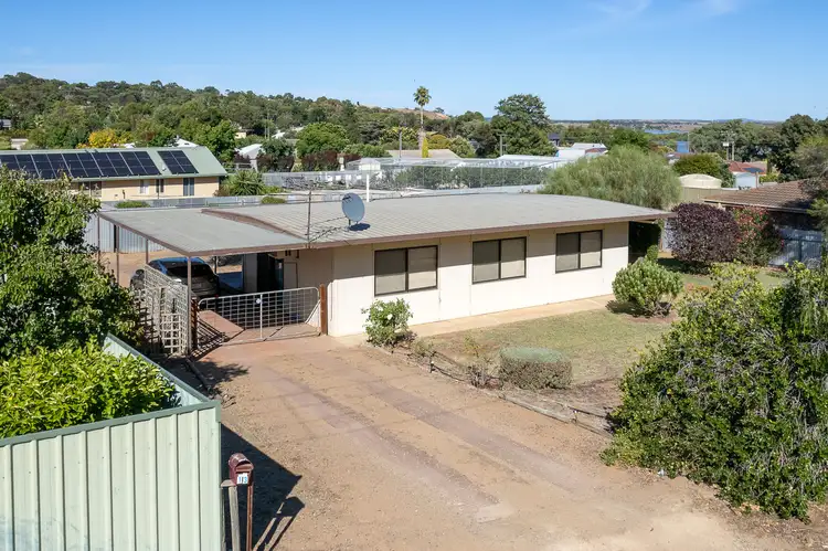 13 Tooma Drive, Murray Bridge SA 5253