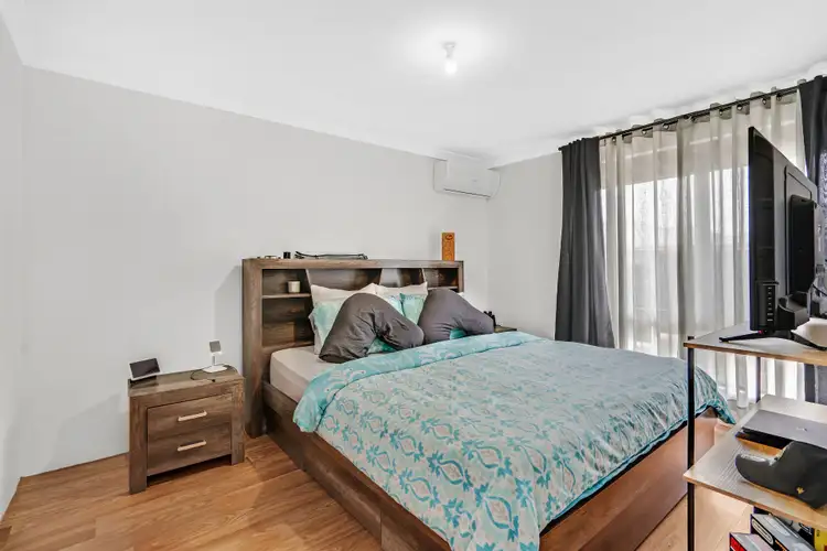 Fifth view of Homely house listing, 24 Clarendon Circuit, Lakelands WA 6180
