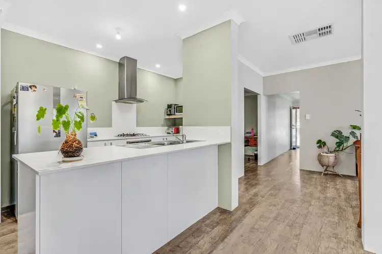 4 Cullinga Street, Hamel WA 6215