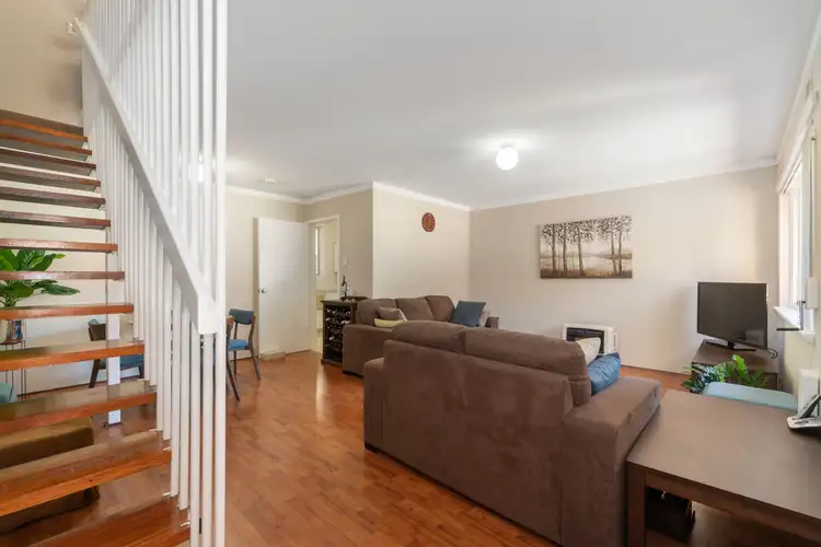 11 Rudge Place, Lockridge WA 6054