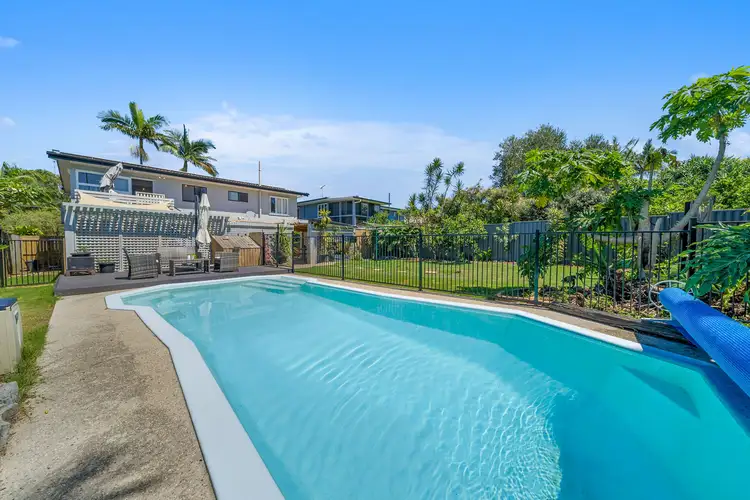 20 Crawford Street, Redcliffe QLD 4020