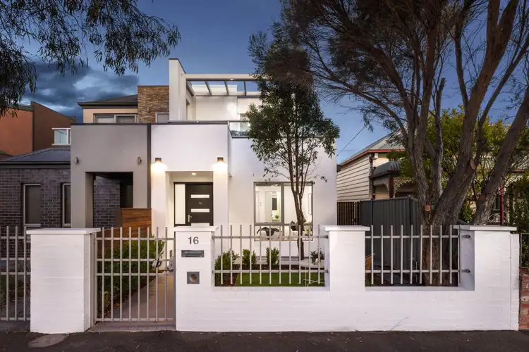 16 Eveline Street, Brunswick VIC 3056