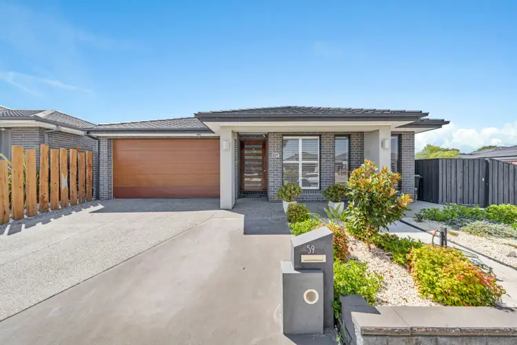 59 Lats Avenue, Carrum Downs VIC 3201