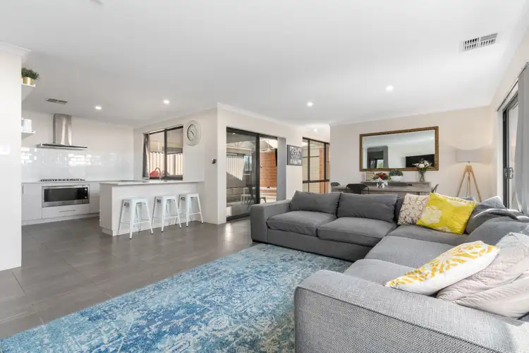 53 Bushside Drive, Aveley WA 6069