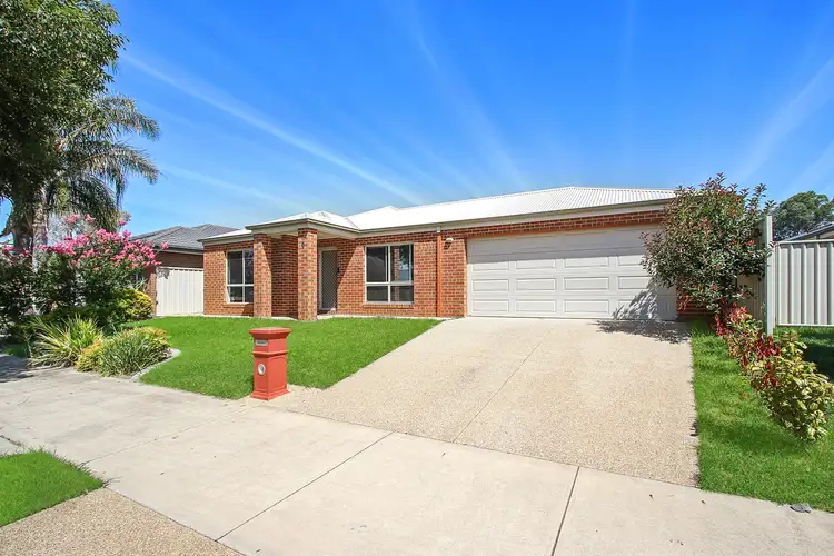 Second view of Homely house listing, 9 Hastings Way, West Wodonga VIC 3690