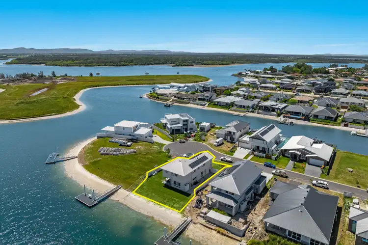 9 Amaroo Place, Yamba NSW 2464