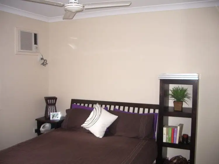 Sixth view of Homely house listing, 21A Vicki Close, Emerald QLD 4720