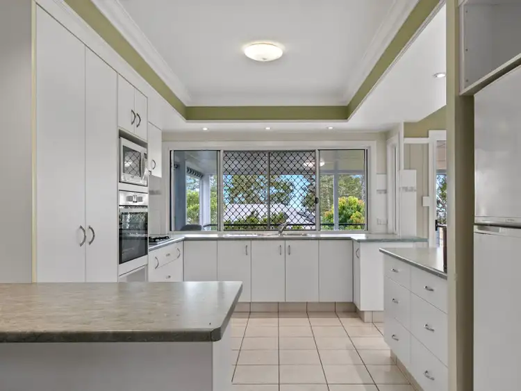 Seventh view of Homely house listing, 10 Mant Street, Point Vernon QLD 4655