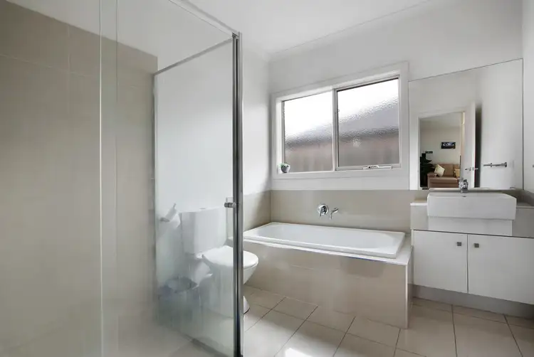 Sixth view of Homely unit listing, 3/101 Whitelaw Street, Reservoir VIC 3073