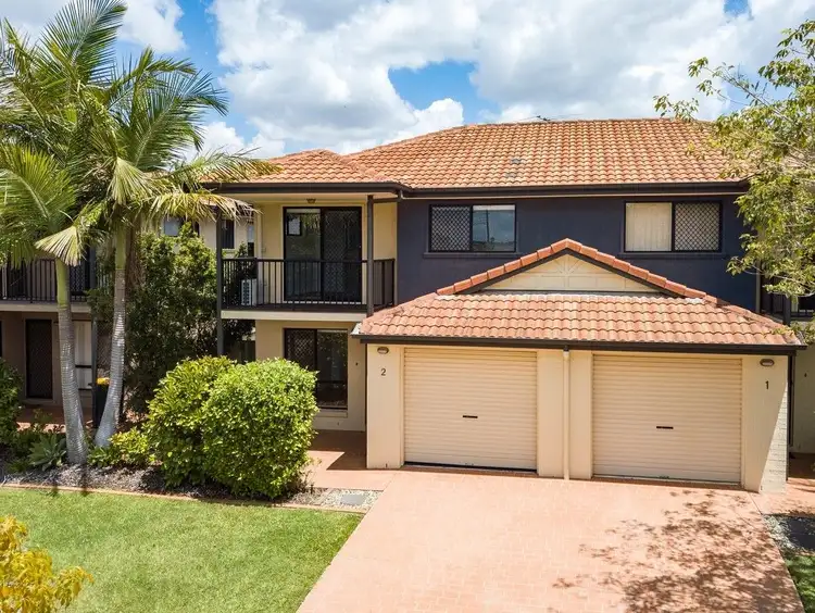 2/7 Nev Close, Wishart QLD 4122