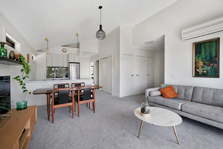 8/63-65 Roseberry Avenue, Preston VIC 3072