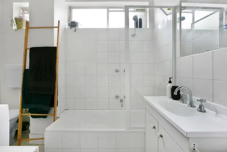 Fifth view of Homely apartment listing, 1/44 South Crescent, Northcote VIC 3070