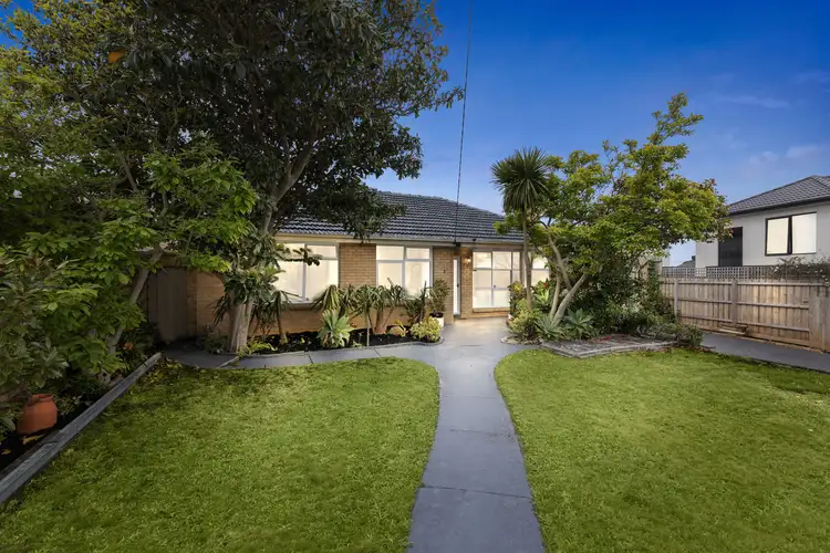 3 Elysium Crescent, Oakleigh East VIC 3166