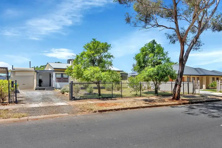 20 McKenzie Road, Elizabeth Downs SA 5113