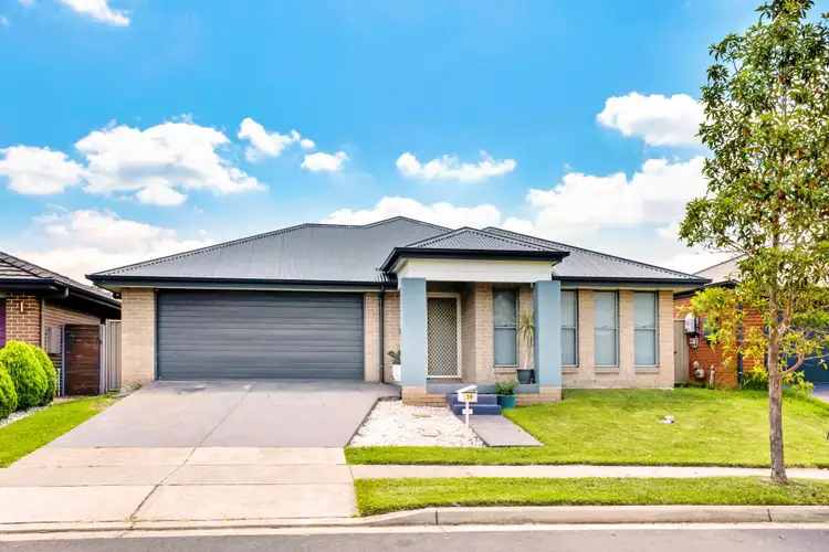 38 Tengala Drive, Jordan Springs NSW 2747